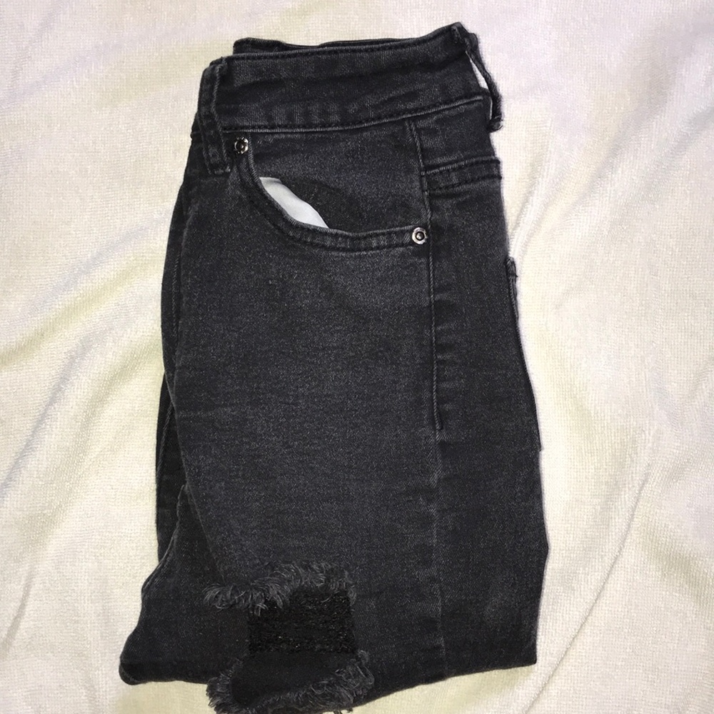 Black High Wasted Jeans